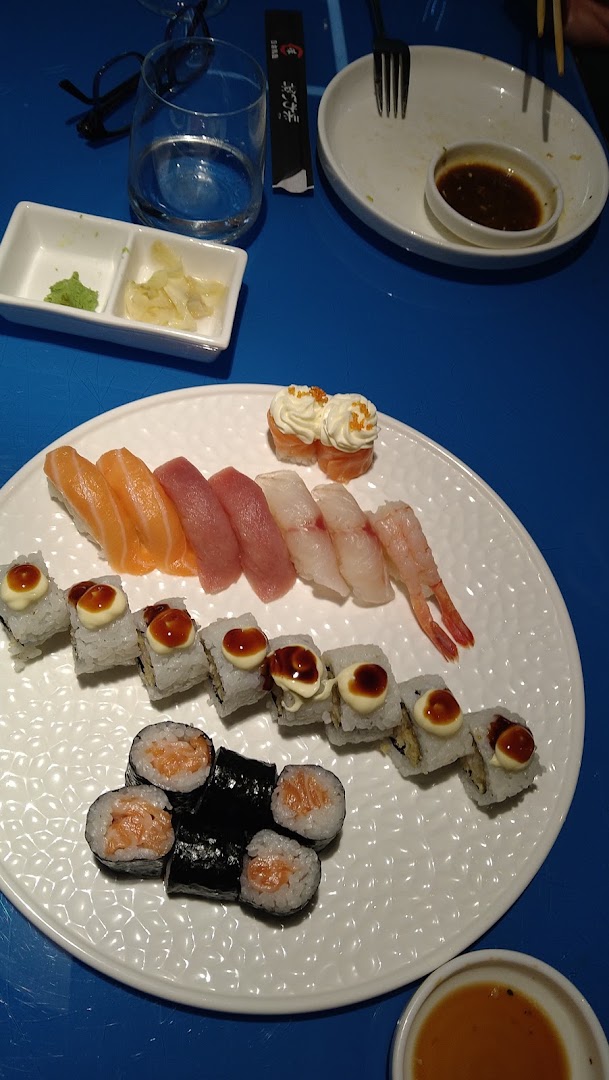 Hinata Sushi, Noci