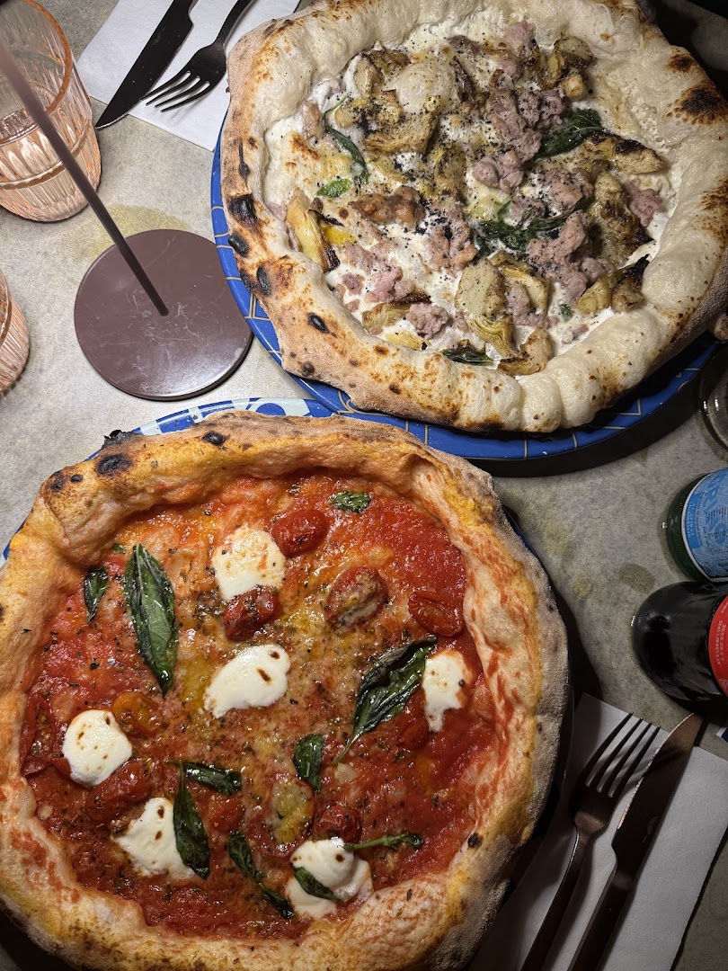 Hintana Pizza Acerra, Acerra
