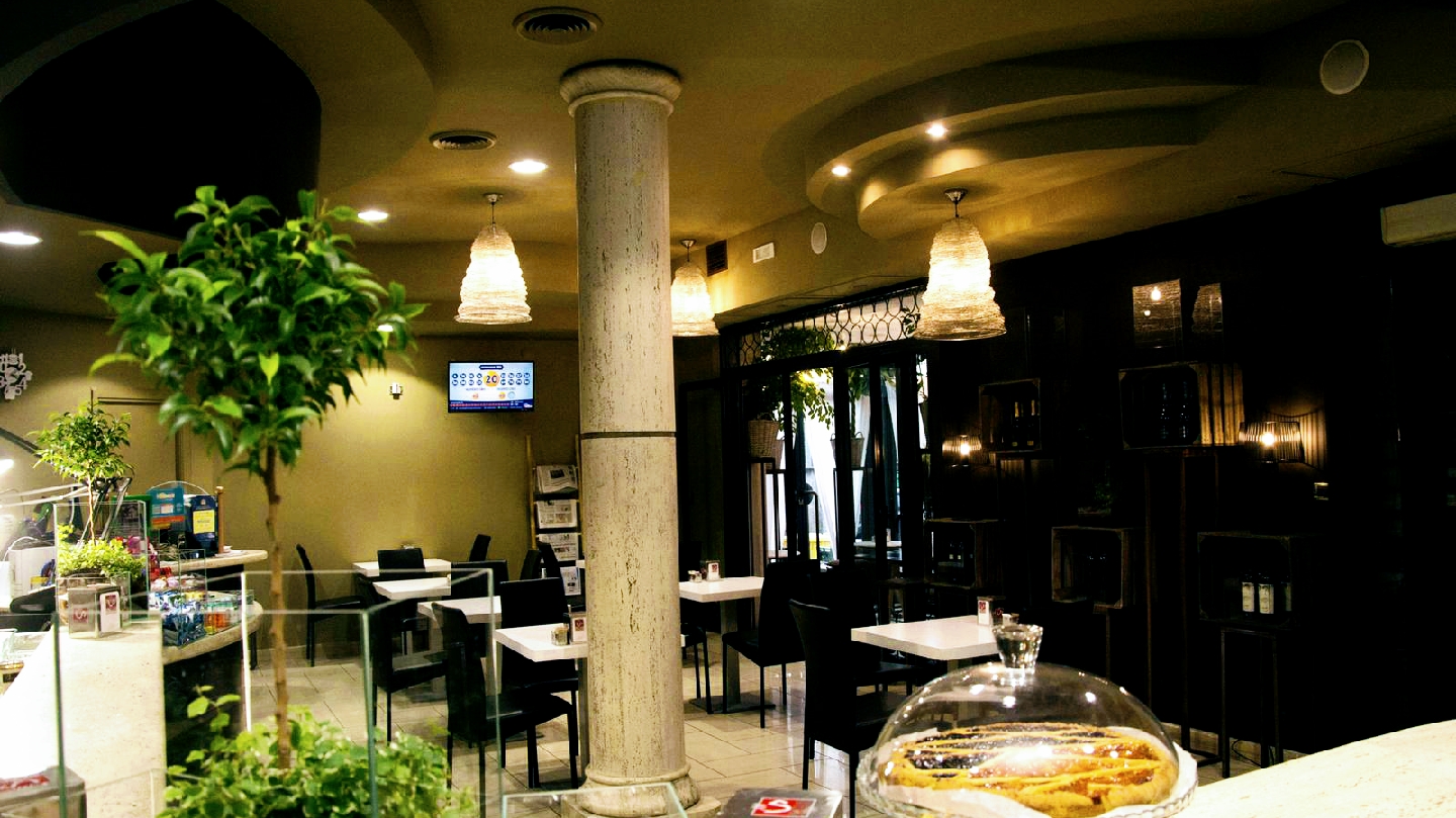 Holiday Bar