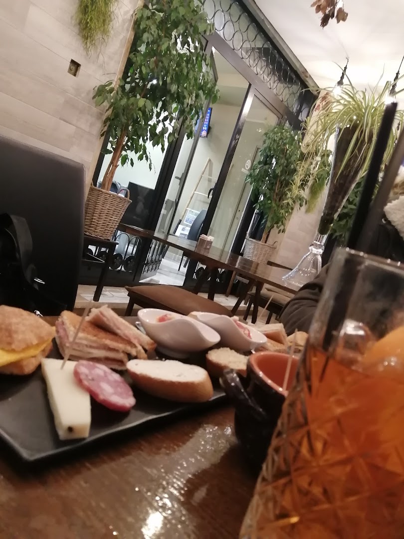 Holiday Bar