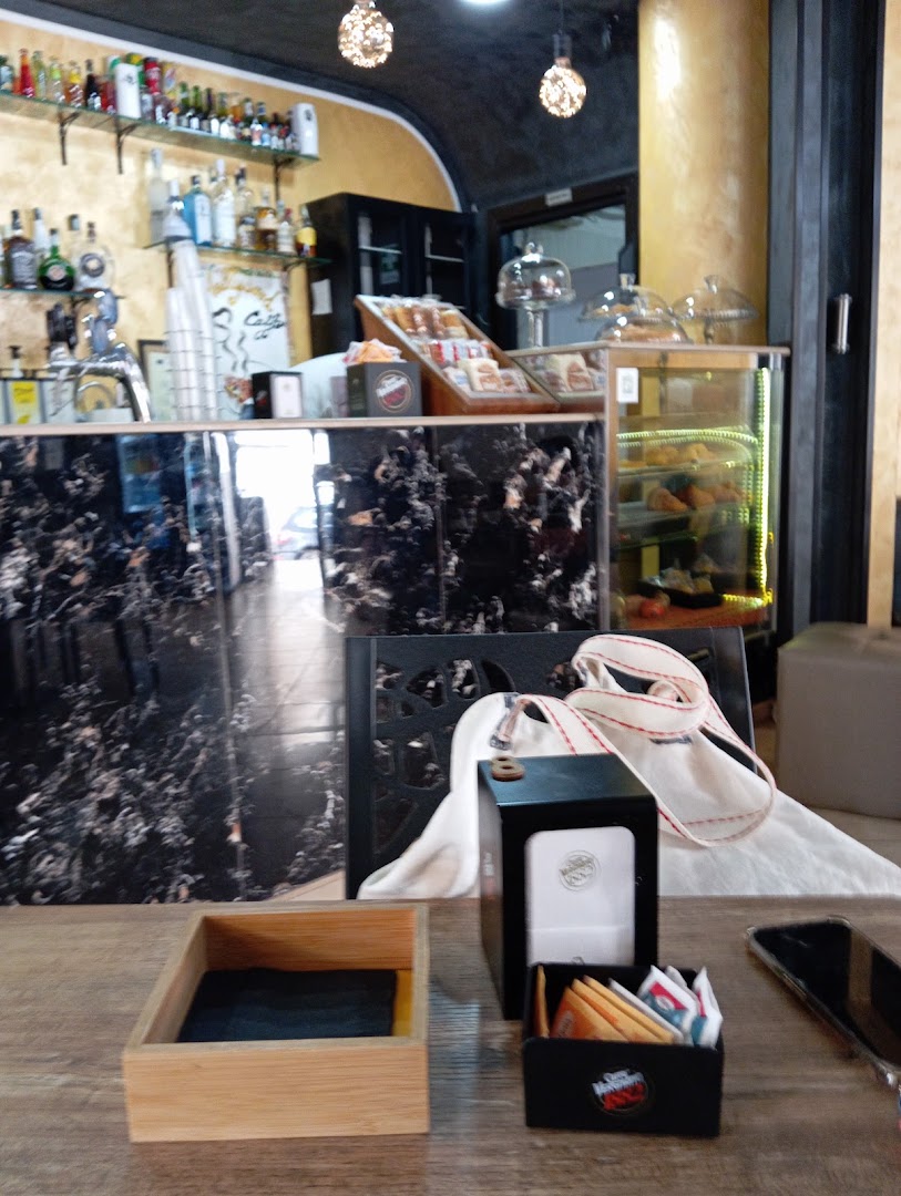 Hollywood Caffè di Marucci Valeria