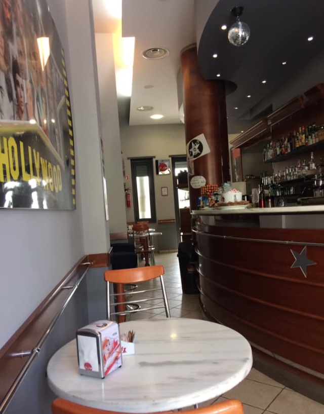 Hollywood coffee