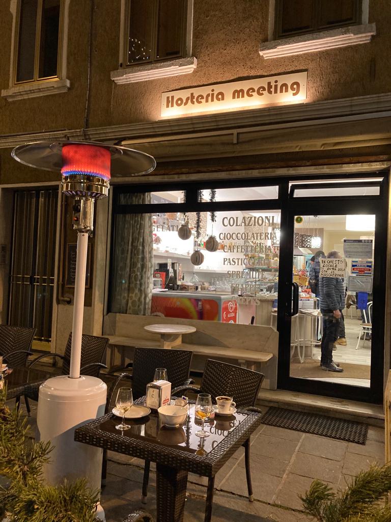 Hosteria Meeting