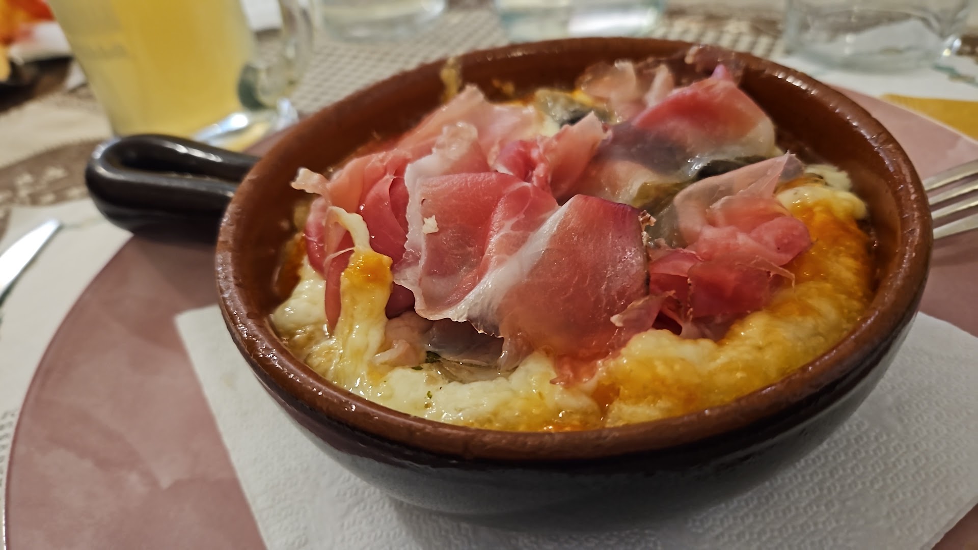 Hosteria Meeting