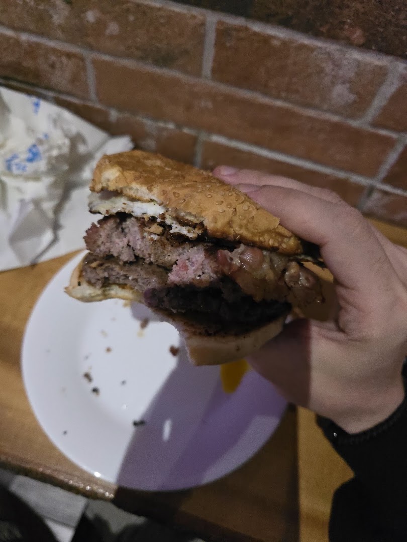Hot Burguer, Milano