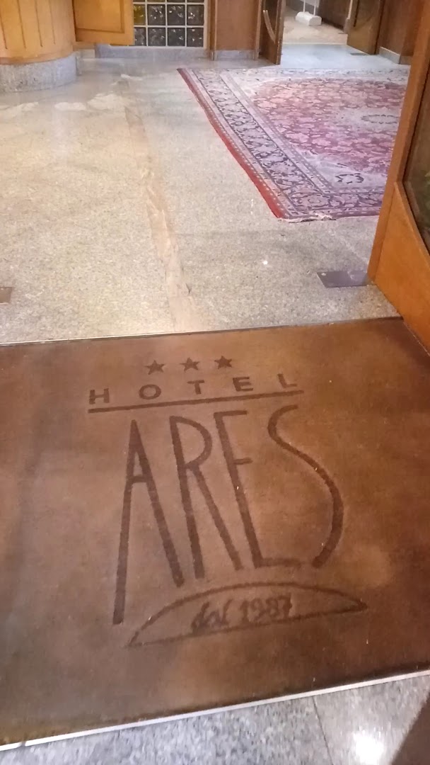 Hotel Ares - Ristorante Nane