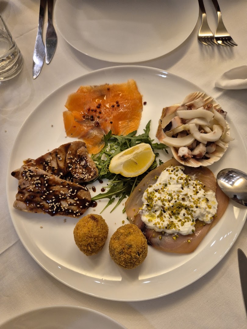 Hotel Imperiale Food - Ristorante, Pizzeria, Sushi, Braceria, Nova Siri