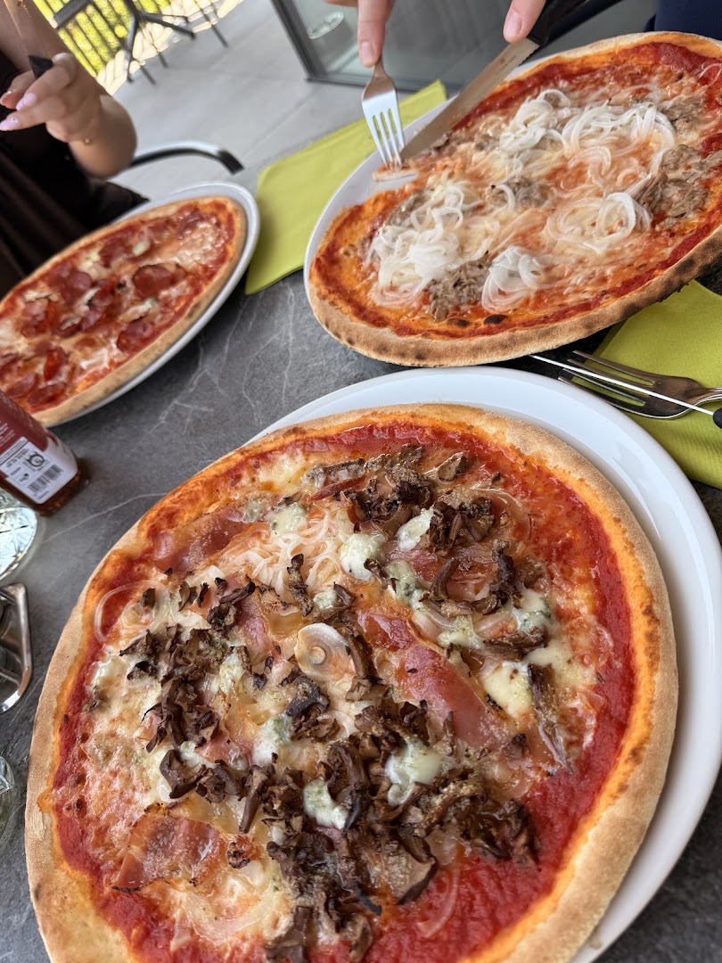 Hotel Restaurant Pizzeria Tisene