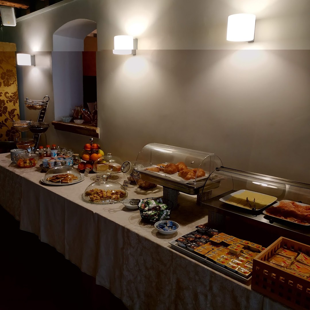 Hotel Ristorante Cinque Colonne