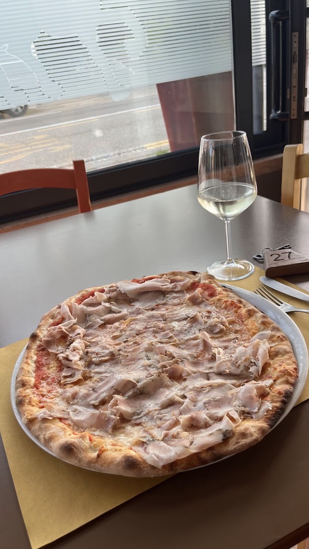 Hotel Ristorante Pizzeria Al Cavallino Rosso