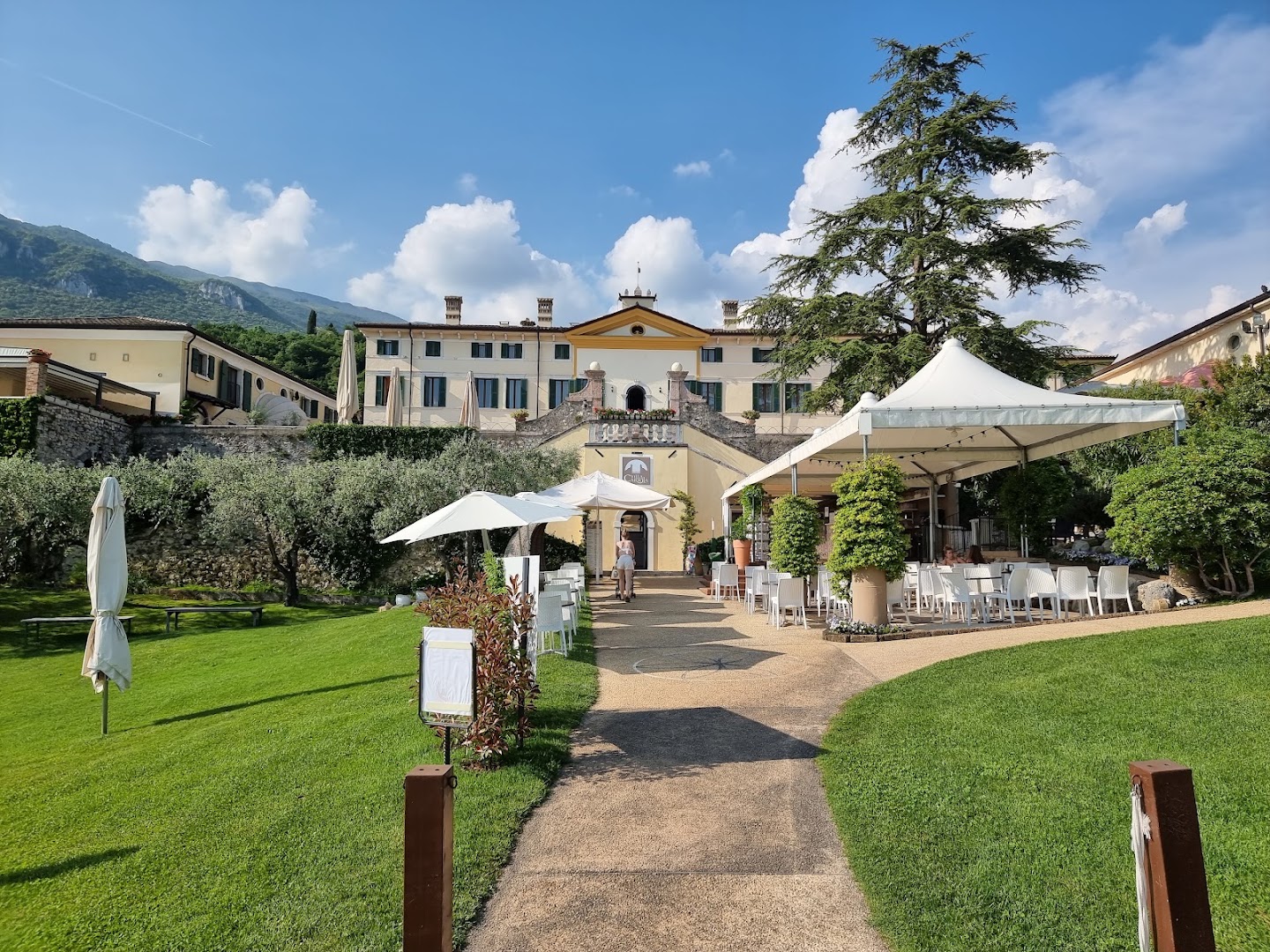 Villa Cariola