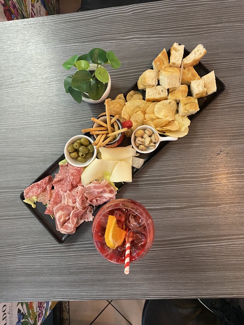 https://www.barcafeporticibresso.com