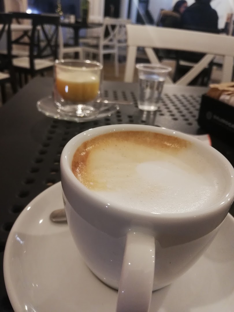Hyde Park Cafe, Bari