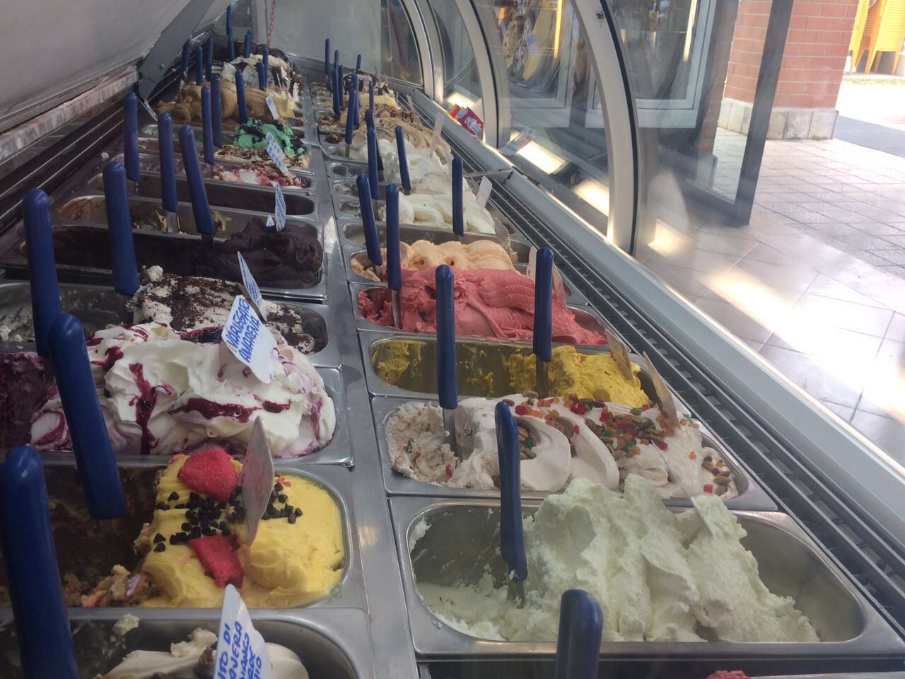 I Golosoni Gelateria Porta di Roma - Casale Nei, Roma