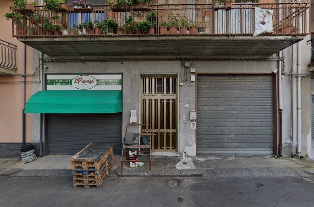 I PARISI - SALUMERIA, PRODOTTI TIPICI, FRUTTA