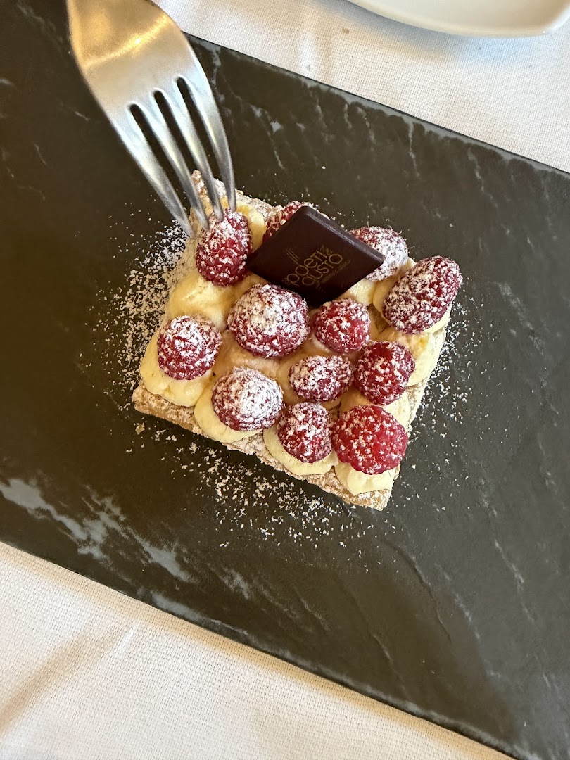 I Poeti del Gusto, Saronno