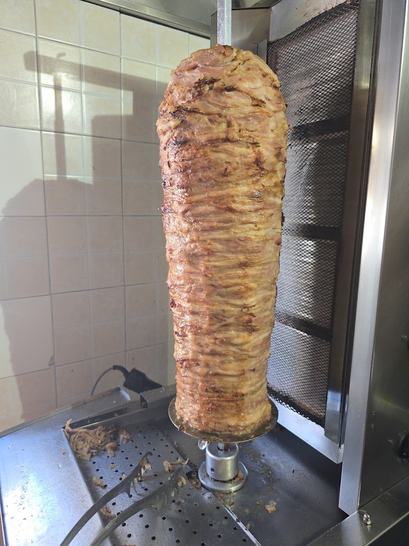İSTANBUL Bero.BAR pizza e kebab