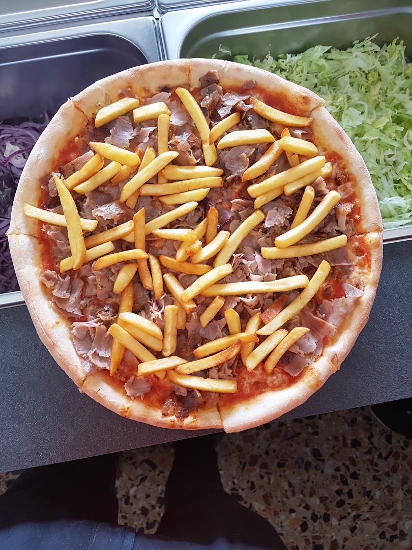İstanbul Caraglio Kebab & Pizza