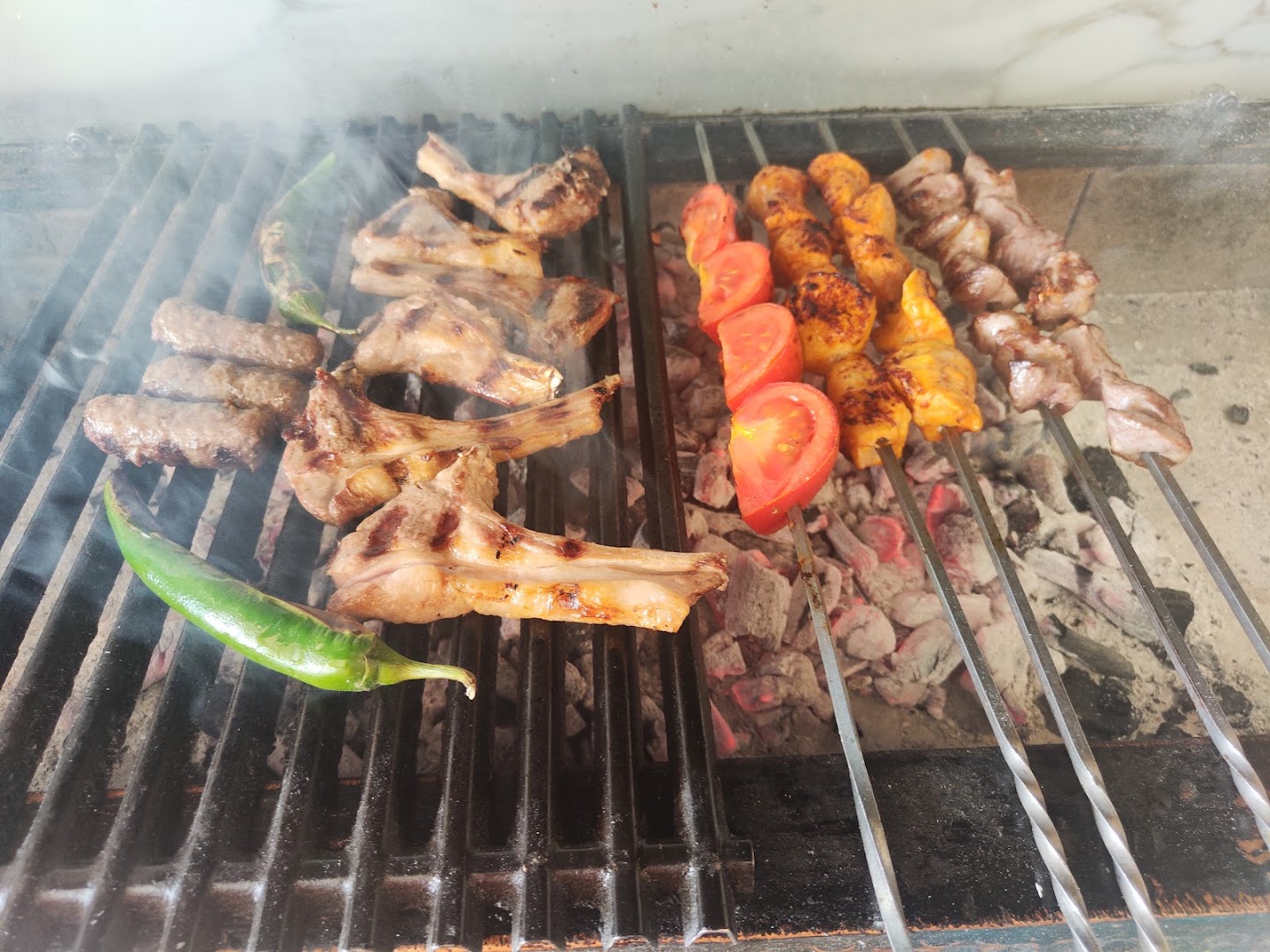 İstanbul city grill Kebab Pizzeria
