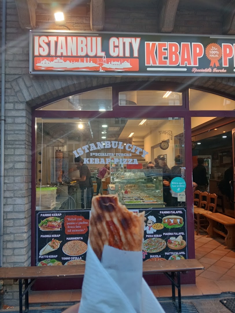 İSTANBUL CITY KEBAB PORTO RECANATİ
