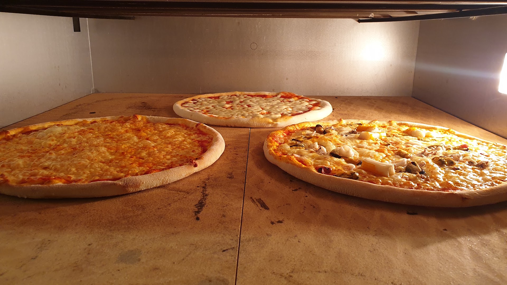 İstanbul Kebap & Pizza