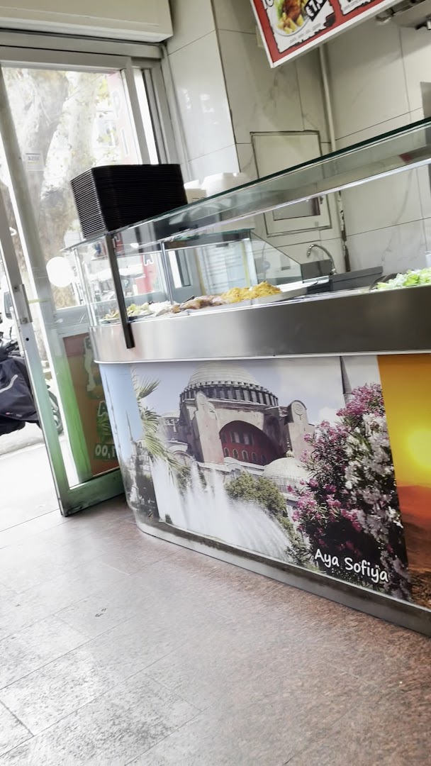 İstanbul - Pizza - di urfa kebab srls