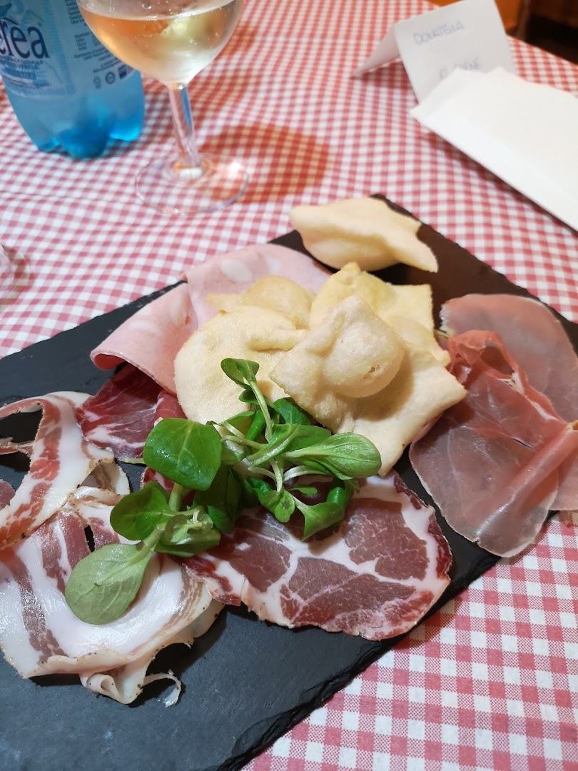 I Tre Camini, Ferrara