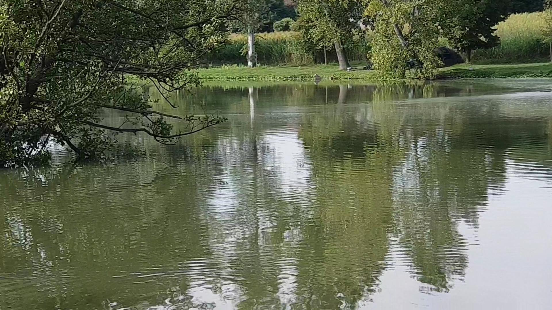 I Tre Laghi Di Oscasale, Cappella Cantone