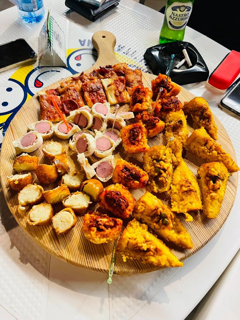 Iceberg Bar Pizzeria, Strongoli
