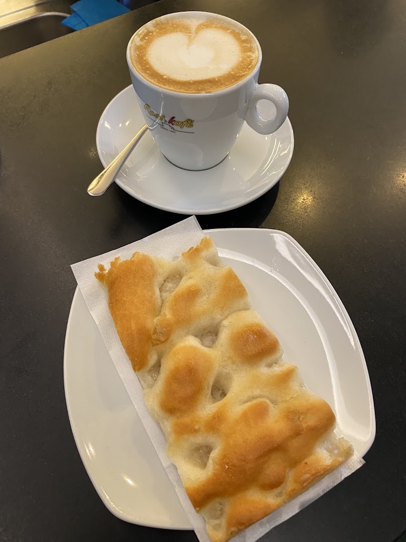Ideal Caffè - Food and Drink