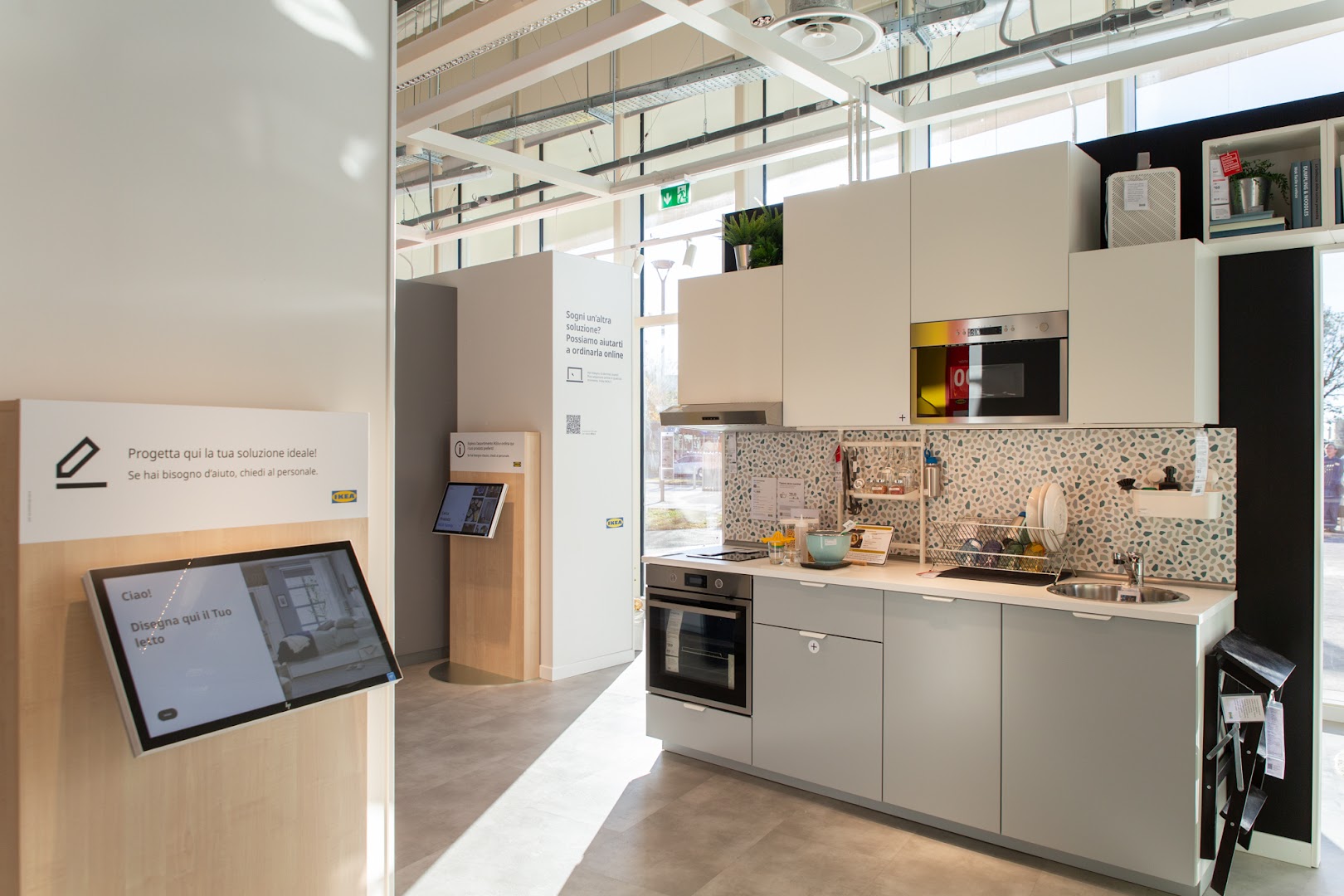 IKEA Bergamo Curno plan and order point