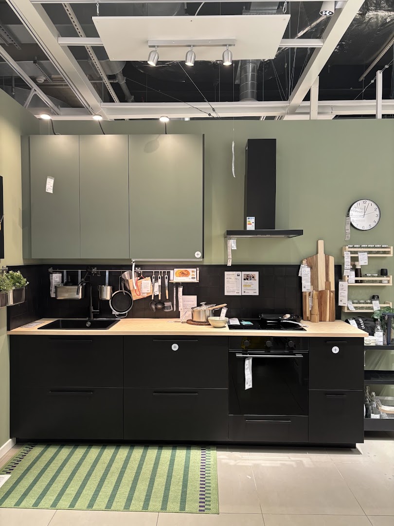 IKEA Lecco plan and order point