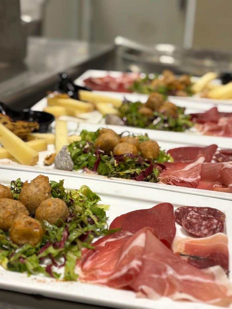 Il Baffo - Bar Hotel and Restaurant