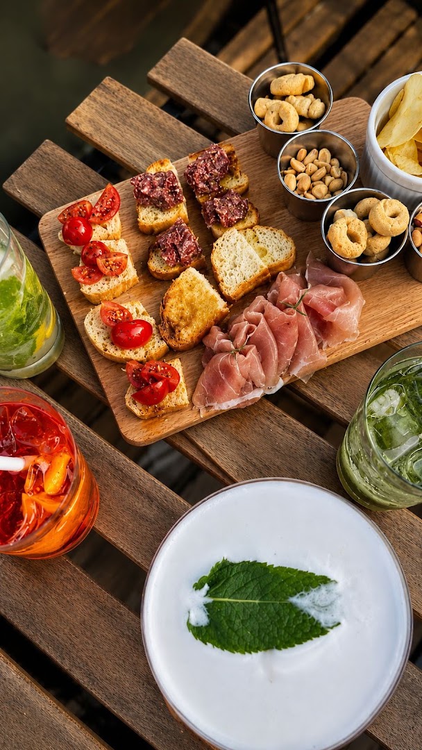 Il Baretto | Cocktail bar con cucina