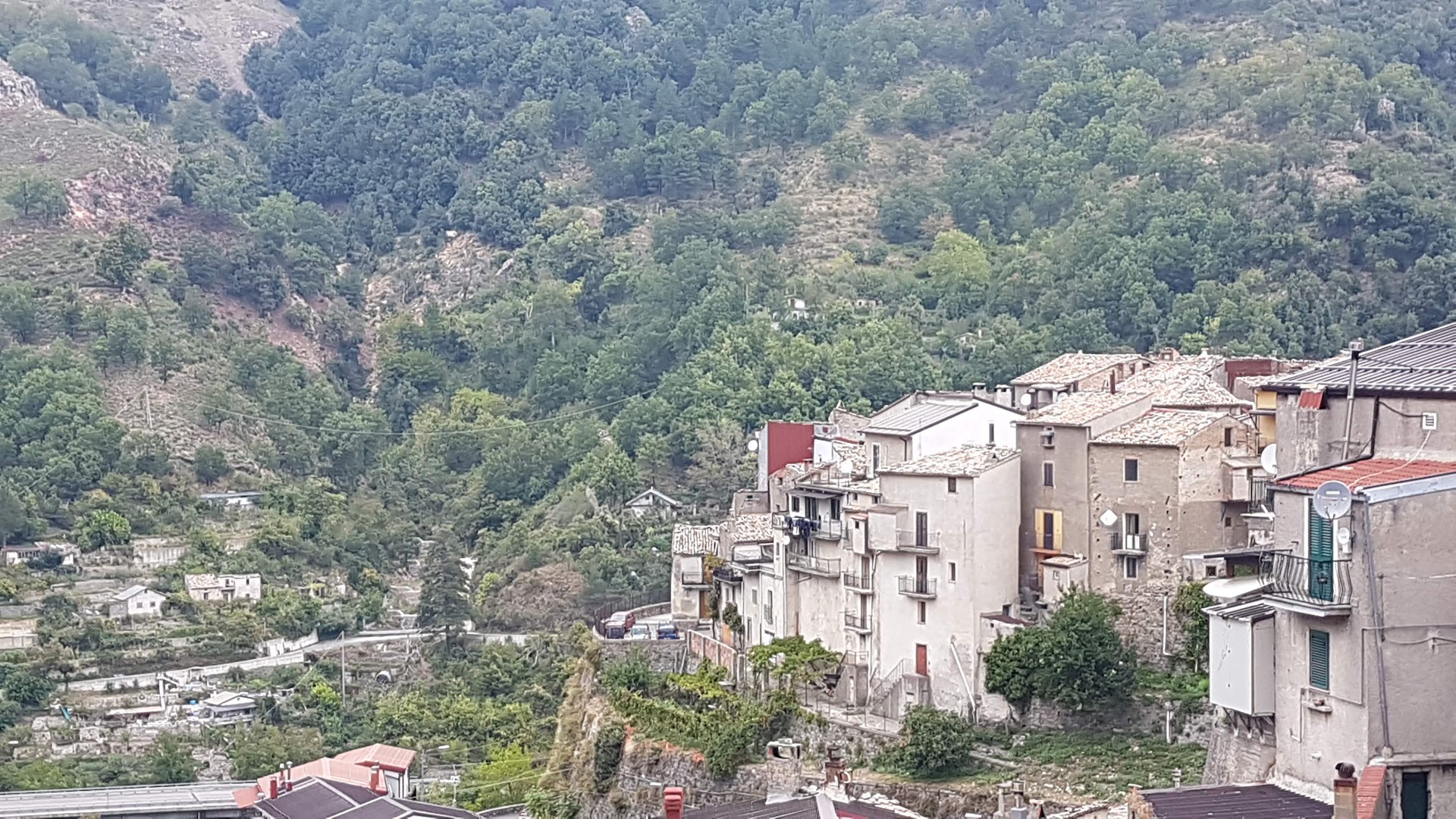 Il Caffe' al Centro di Francesco Longobucco