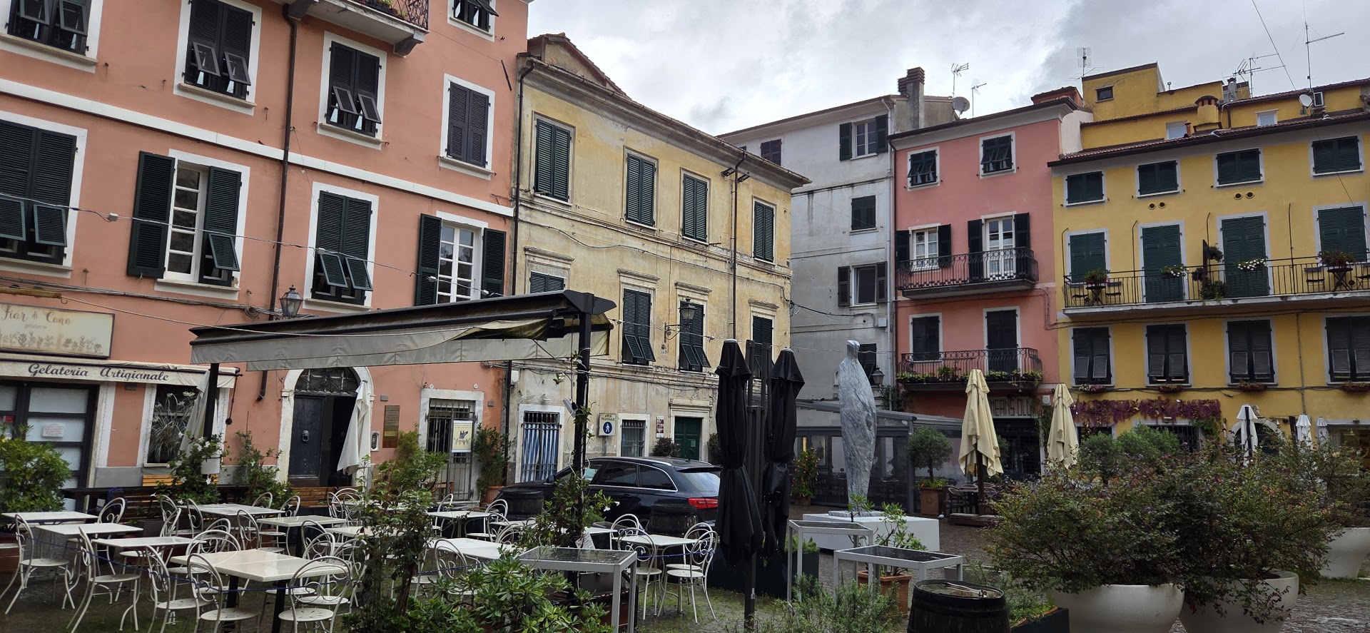 Il Calandrino, Sarzana