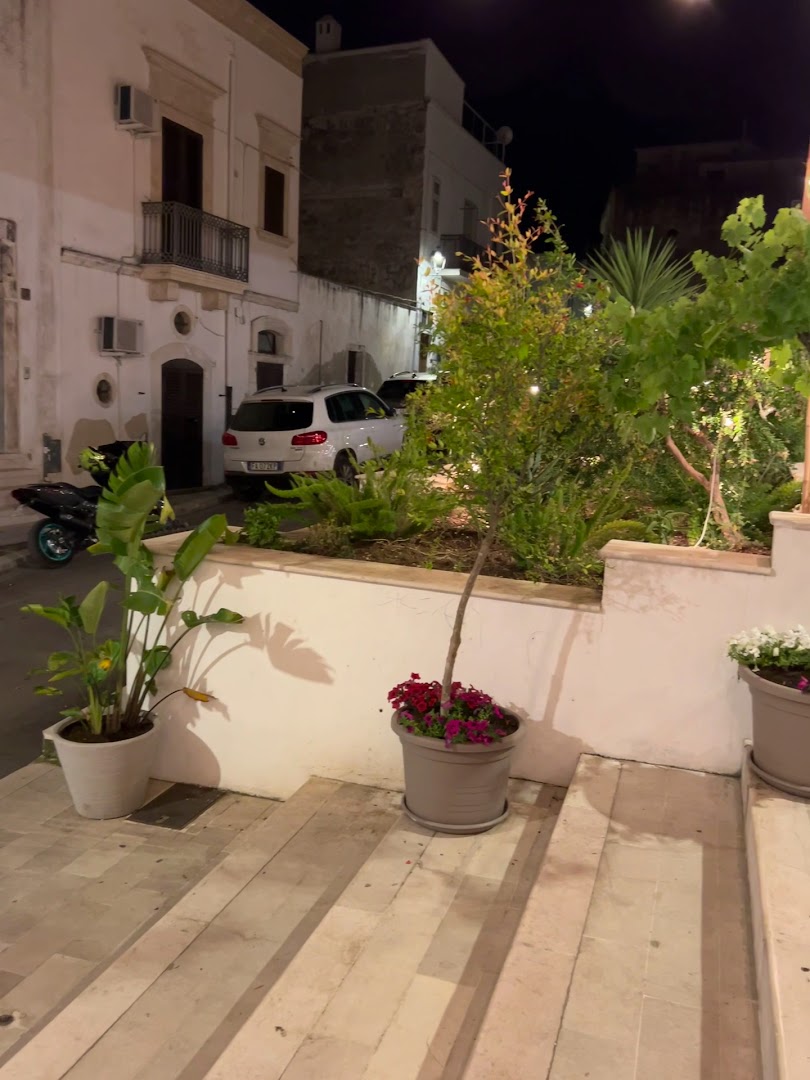 Il Capriccio Dietro L’angolo