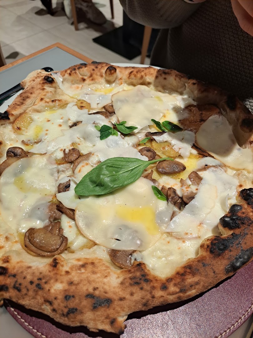 Il Corallo- Mirko Patrizio pizzeria