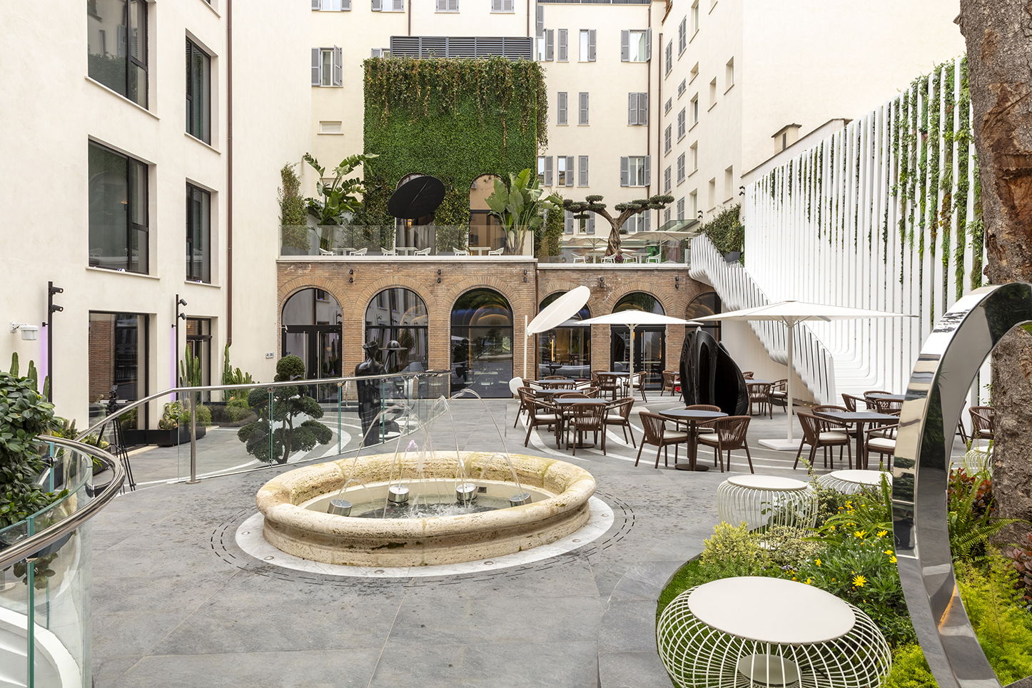 IL CORTILE | ROMEO Roma