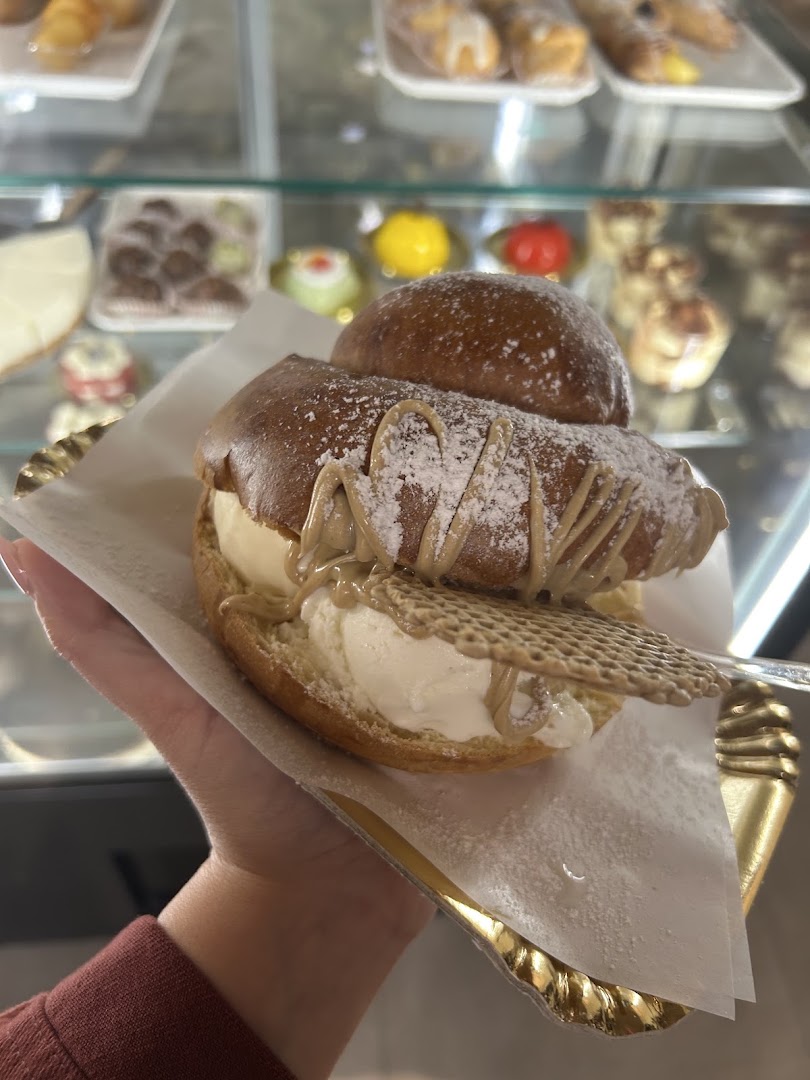 Il Cucchiaino Cake & Ice Cream