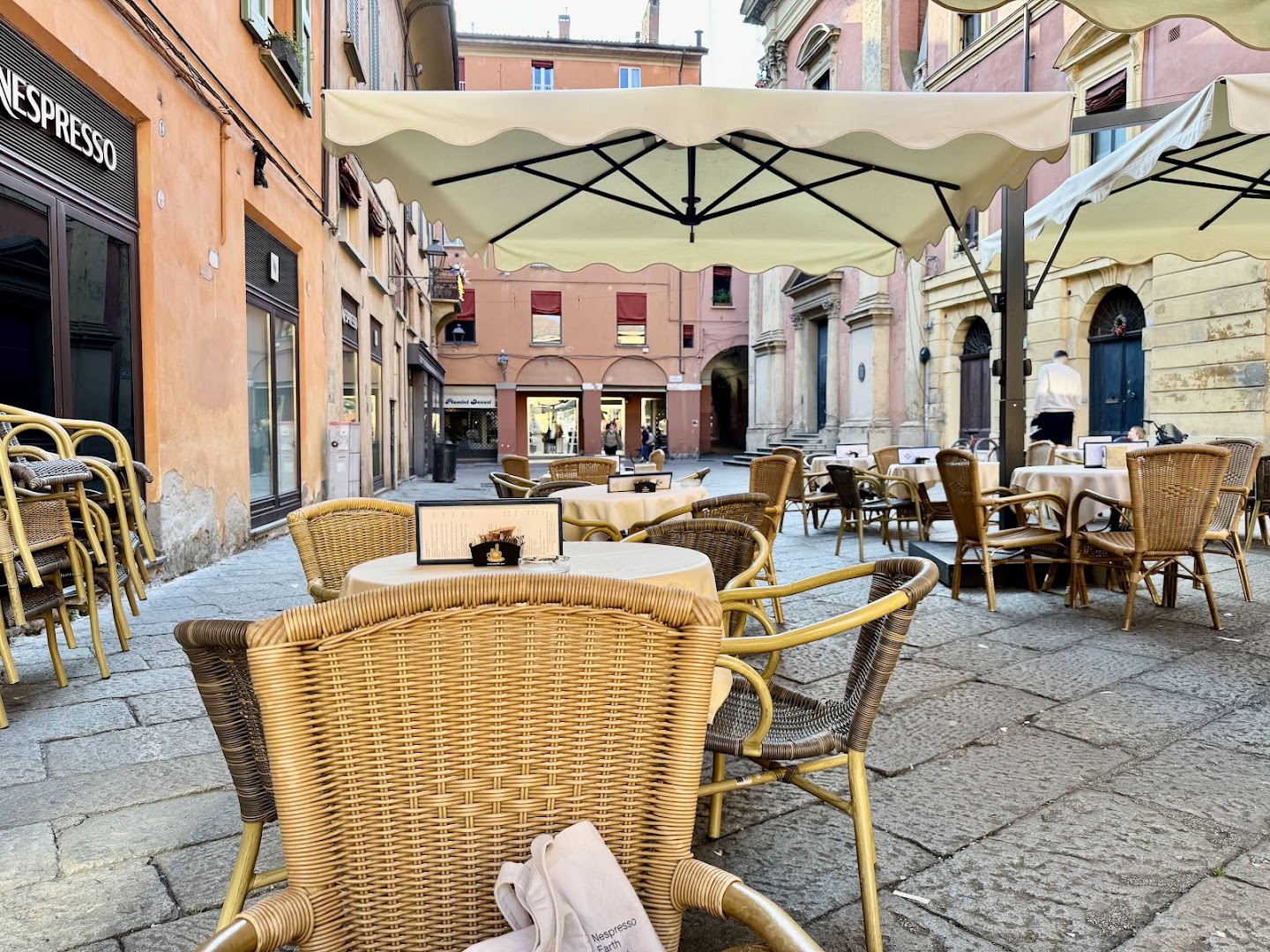Il Duca D'Amalfi, Bologna