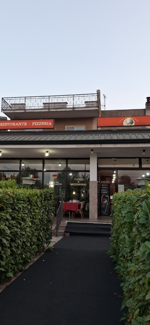 Il Figlio di Massimo, Pero