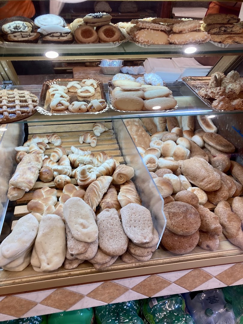 Il Fornaio Di Tor Tre Teste, Roma