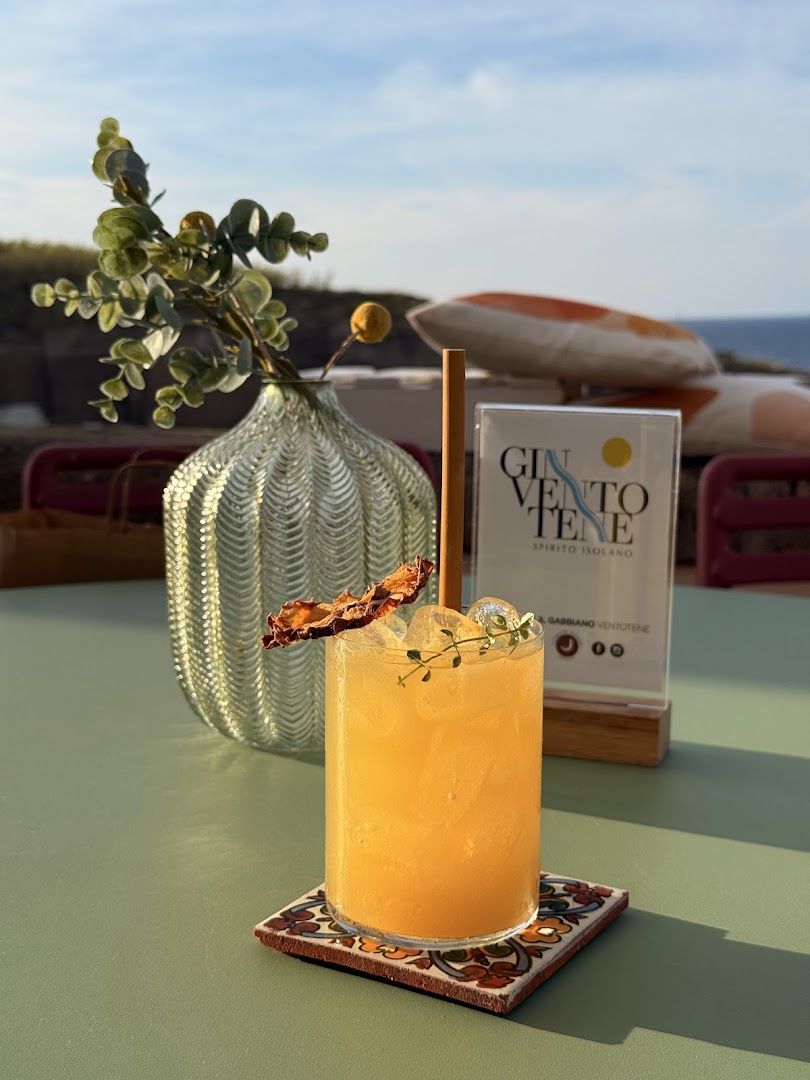 Il Gabbiano Ventotene - Music Cafe
