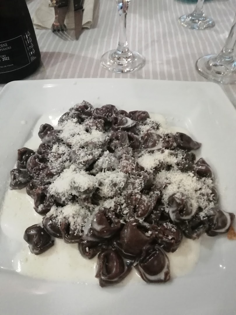 Il Gatto e La Volpe RISTORANTE PIZZERIA, San Giovanni in Persiceto