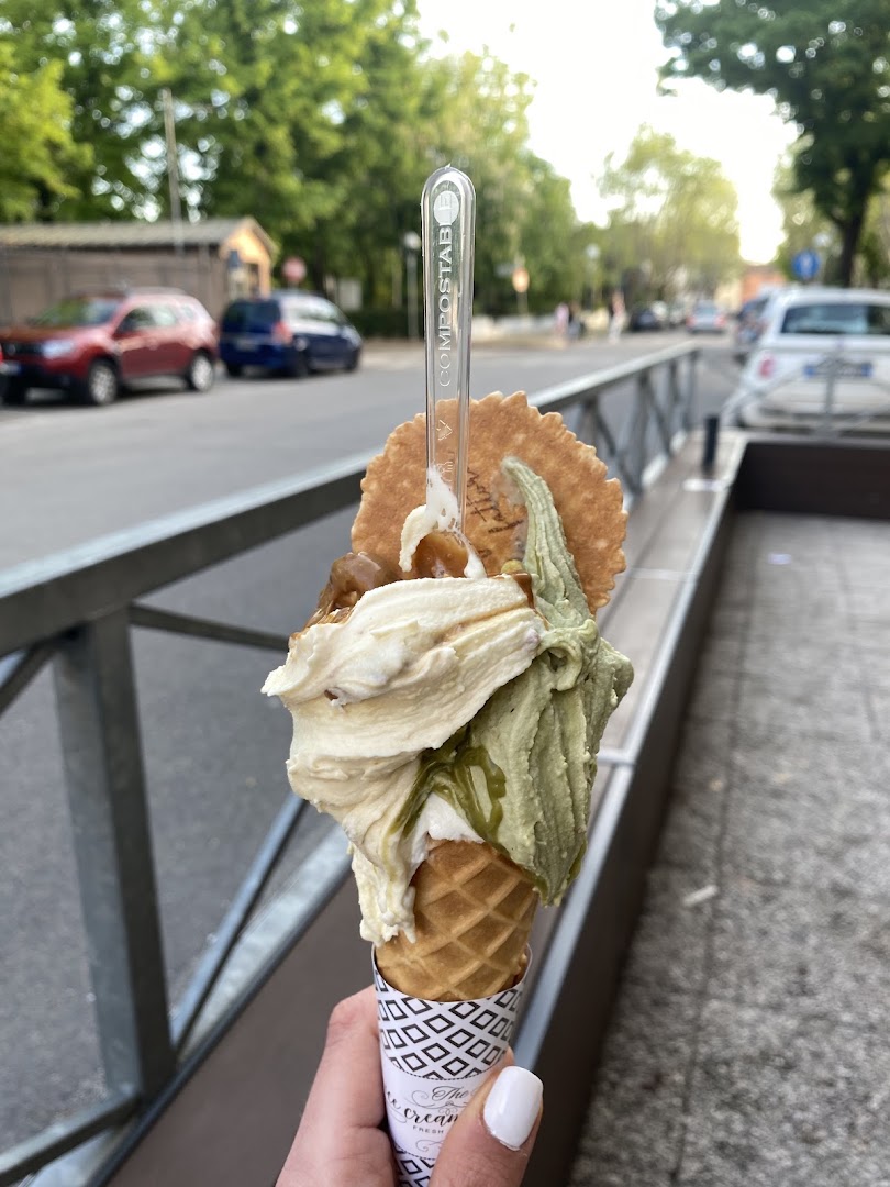 Il Gelato della Fattoria Medicina, Medicina