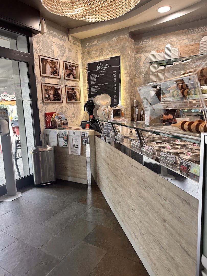 Il Gelato Di Raffa Di Uberti Deborah