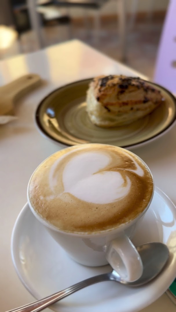Il Gelato Mogorese - Caffetteria, Gelateria, Creperia, Stuzzicheria Arcobaleno