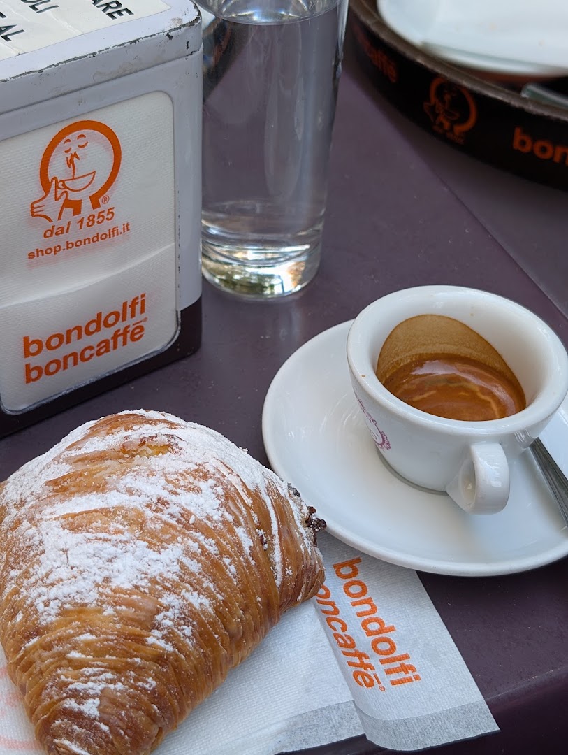 Il Giglio. Bar pasticceria