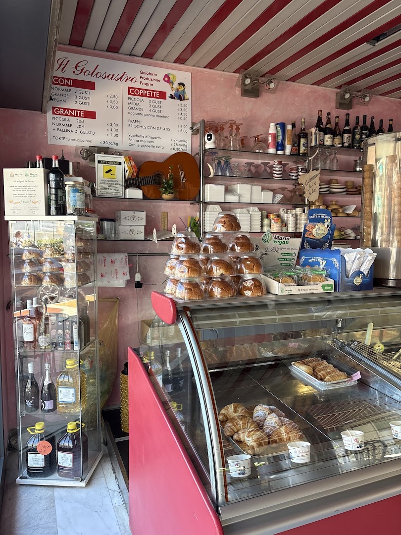 Il Golosastro bar Gelateria “Artigianale” con produzione propria